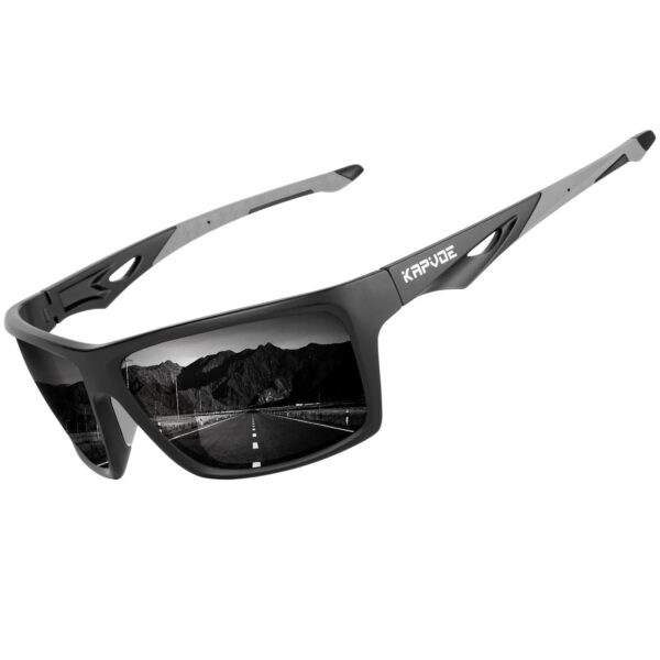Motif Polarized Cycling Glasses